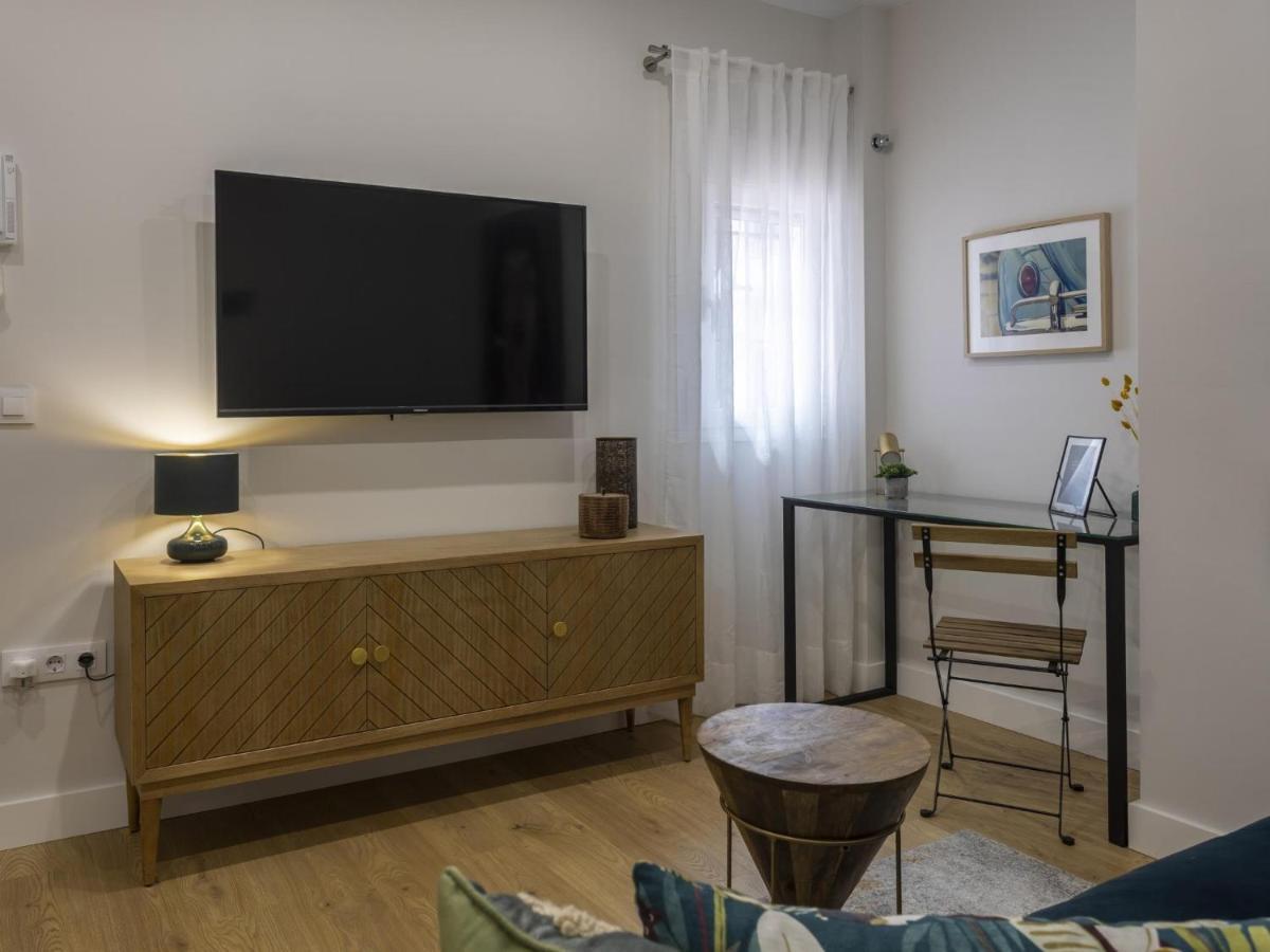 Beautiful Blue Triana Apartment Sevilla Exterior foto