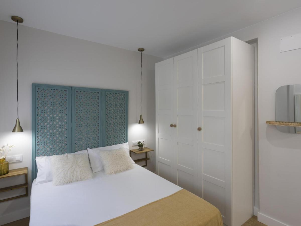 Beautiful Blue Triana Apartment Sevilla Exterior foto